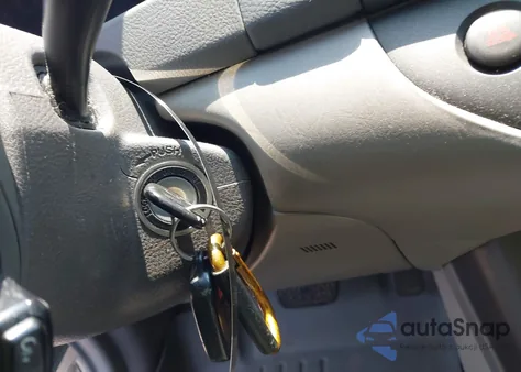 2005 Toyota Camry Le/Xle/Se from USA, damaged, VIN 4T1BE32K45U031371